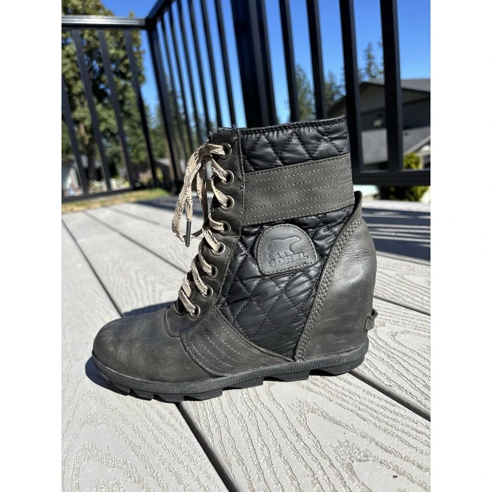 Sorel Boots Size US 8.5 Green‎ Lexie Wedge Quilted Lug Sole Leather 3375-026